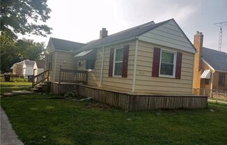 2 beds, 1 bath, $875