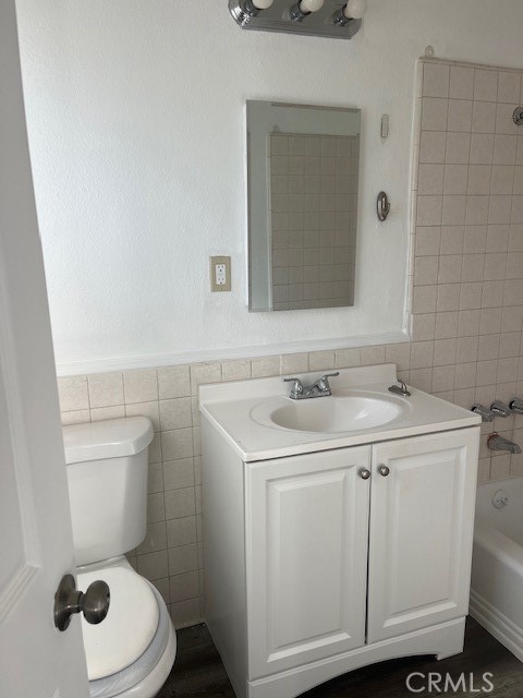 1 bed, 1 bath, 2,056 sqft, $1,850