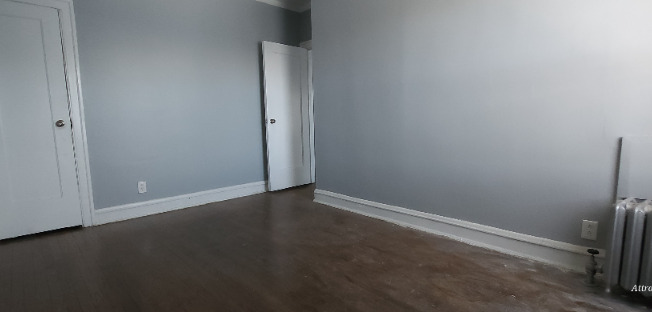 8010 S EBERHART