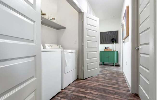 In-Unit Washer and Dryer