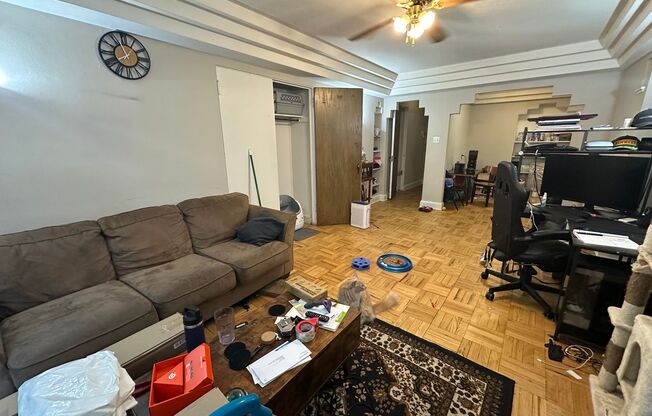 1 bed, 1 bath, $1,095, Unit 104
