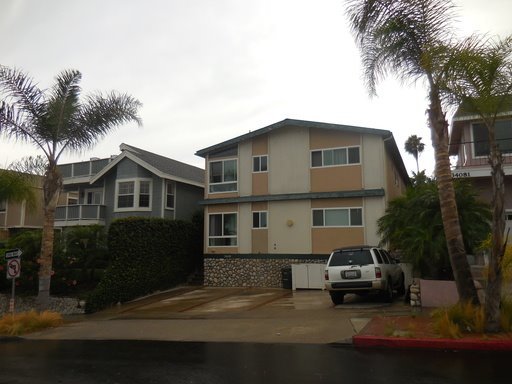 2 beds, 1 bath, 1,000 sqft, $2,650