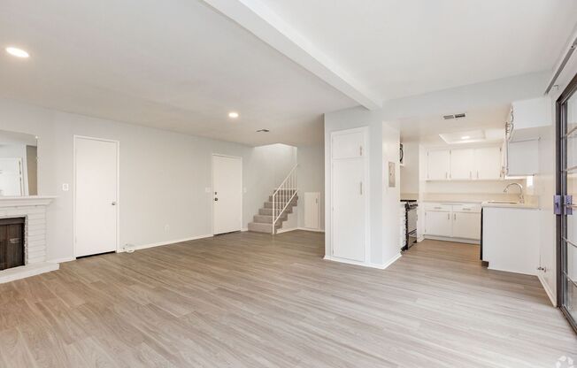 1 bed, 1.5 baths, 1,200 sqft, $2,498, Unit 19