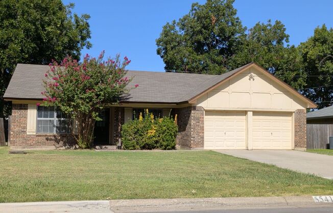 5541 Woodview, North Richland Hills, TX 76180