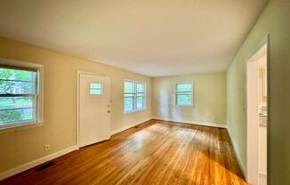 2 beds, 1 bath, $1,500