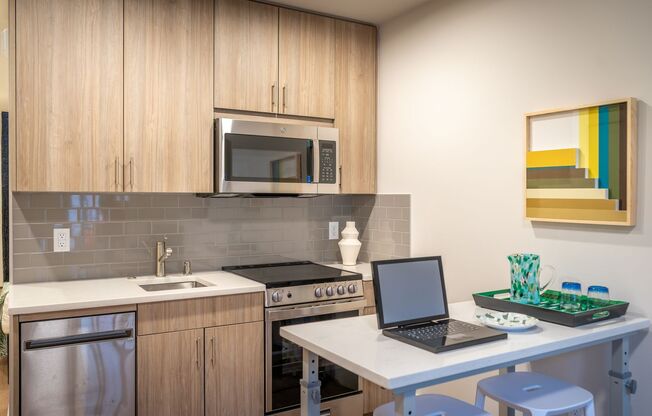 1 bed, 1 bath, $2,850, Unit 109