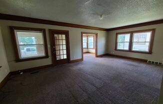 2 beds, 1 bath, $795