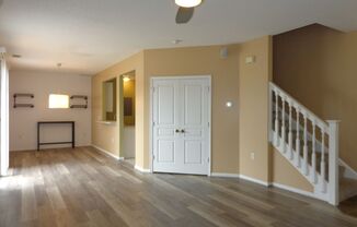 2 beds, 2.5 baths, $1,995