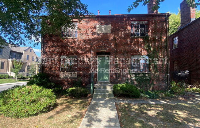 1104 BRYDEN RD