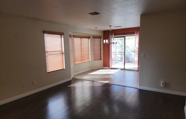 Single Story - 3 Bedroom w/RV Parking in Silverado Ranch