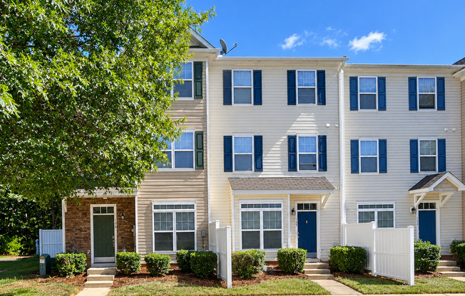2220 VLY EDGE DR