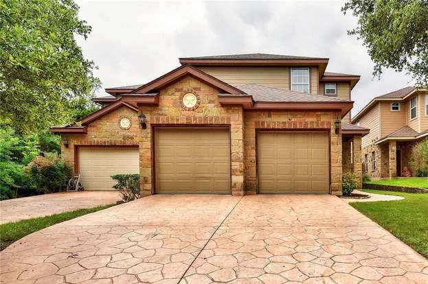 3303 Minnie St.