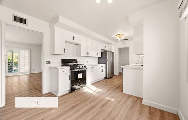 Charming 3-Bedroom Single-Story Home in Desirable Arcadia !