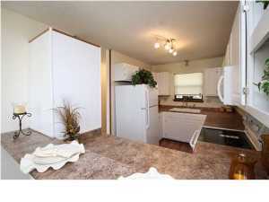 2 beds, 3 baths, $2,200