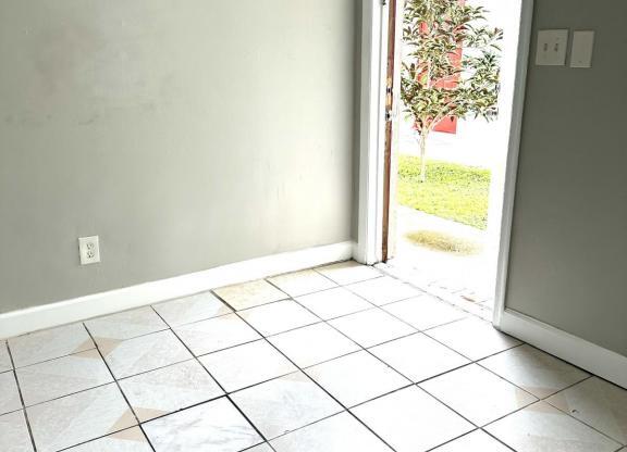 3990 NW 30 TERRACE