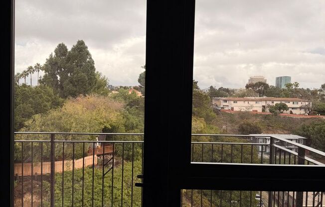 Studio, 1 bath, 362 sqft, $2,995, Unit 911