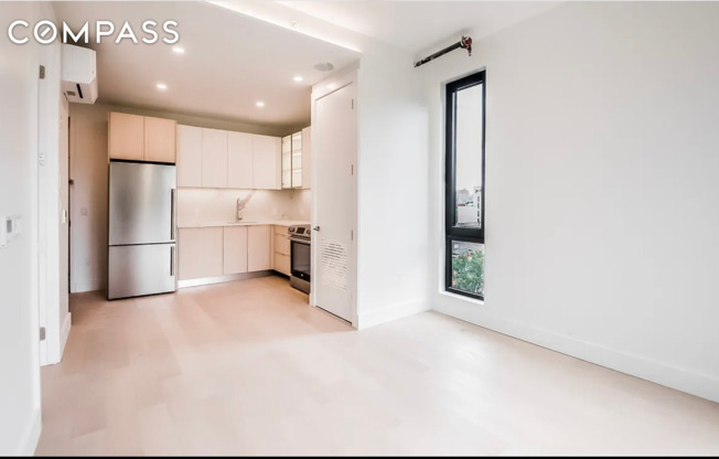 218 ST 272