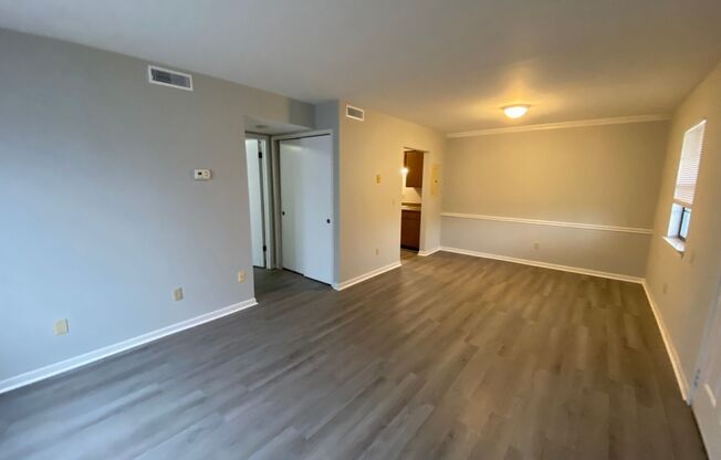 1 bed, 1 bath, 555 sqft, $650, Unit A2