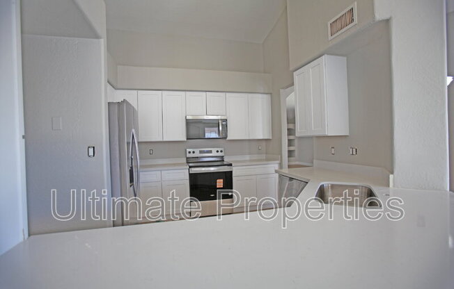 5125 N 78 DR
