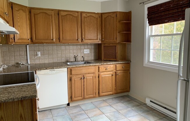 178 BOSTON POST RD E