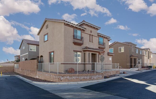 3 bedroom in the NW for $1700