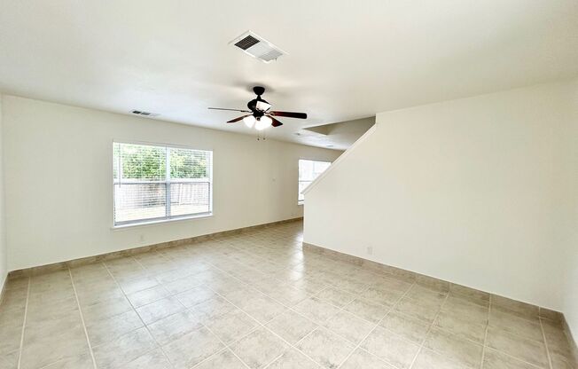 3BED / 2.5 BATH HOUSE FOR LEASE! More Photos Coming Soon!