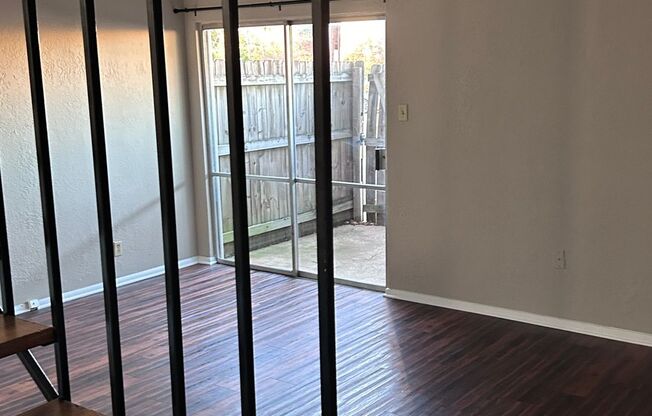 2414 W Abram # W Arlington,76013