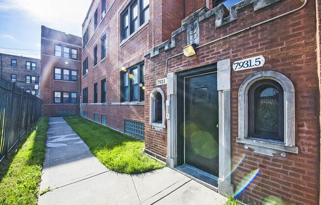 7929 S State