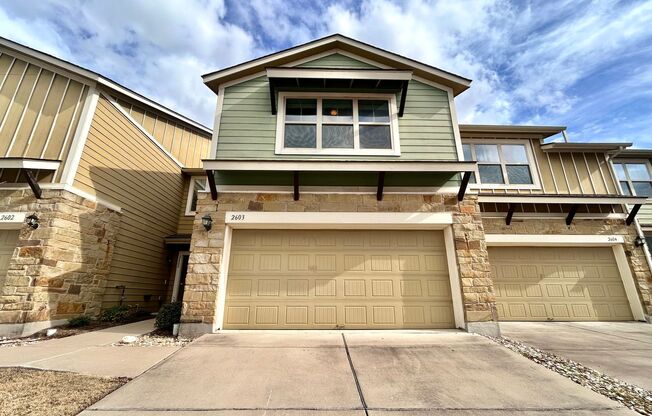 Stylish 2 Bedroom / 2.5 Bathroom Home – Two Levels, Move-In Ready