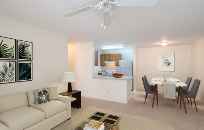 2 beds, 2 baths, 1,012 sqft, $999, Unit 2-2106