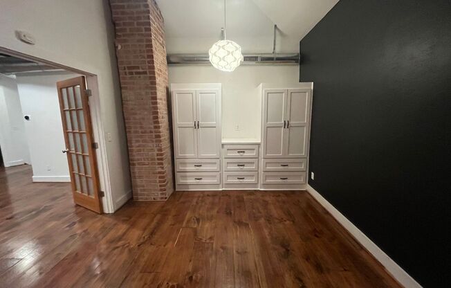3 beds, 2 baths, $2,200