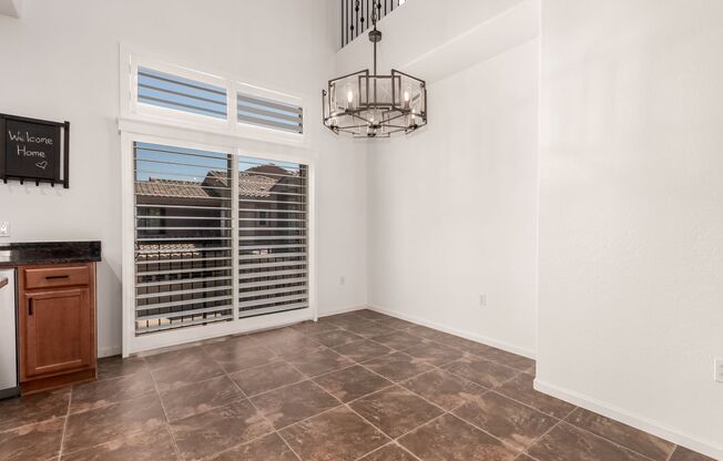 2 beds, 2 baths, $2,900, Unit # 1076