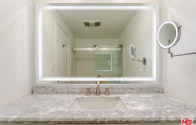 2 beds, 2 baths, 1,172 sqft, $4,550, Unit 1105