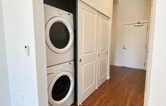 1 bed, 1 bath, 600 sqft, $2,295, Unit 1505-A