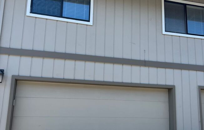 Great location, Ready for Move-In
