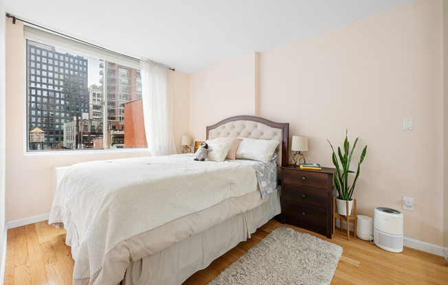 1 bed, 1 bath, $4,800, Unit 7G