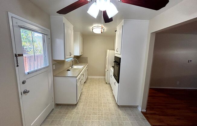 1 bed, 1 bath, $1,650