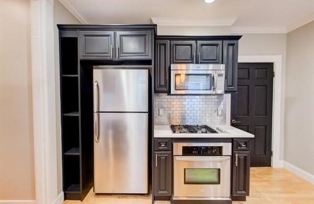 785 DORCHESTER AVE