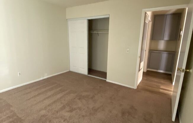 1 bed, 1 bath, $1,195, Unit 21