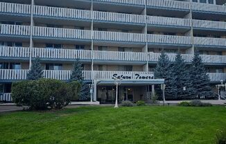 900 Saturn Drive Unit 109 (Tr)