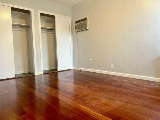 3 beds, 2 baths, 1,400 sqft, $3,900