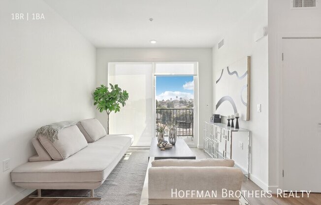 224 N ALVARADO ST