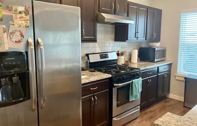 114.2 - 618 NW 175th Street Unit B