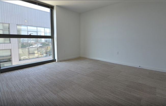 2 beds, 2 baths, 945 sqft, $5,350, Unit 1521