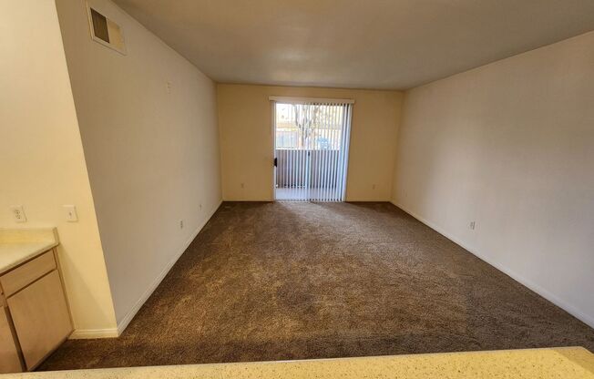 2 beds, 2 baths, $1,430