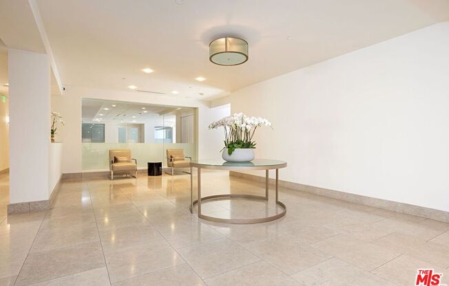 1 bed, 1 bath, 693 sqft, $3,000, Unit 228