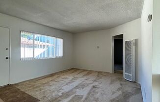 2 beds, 1 bath, $2,350, Unit E