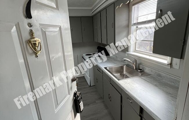 Beautifully FULLY RENOVATED 2 Bdr 1 bath