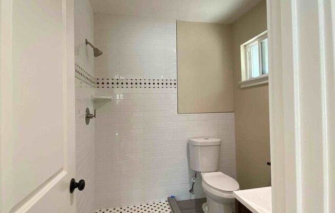 Studio, 1 bath, $1,995, Unit unit