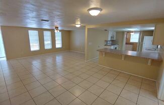11110 White Oak Ln